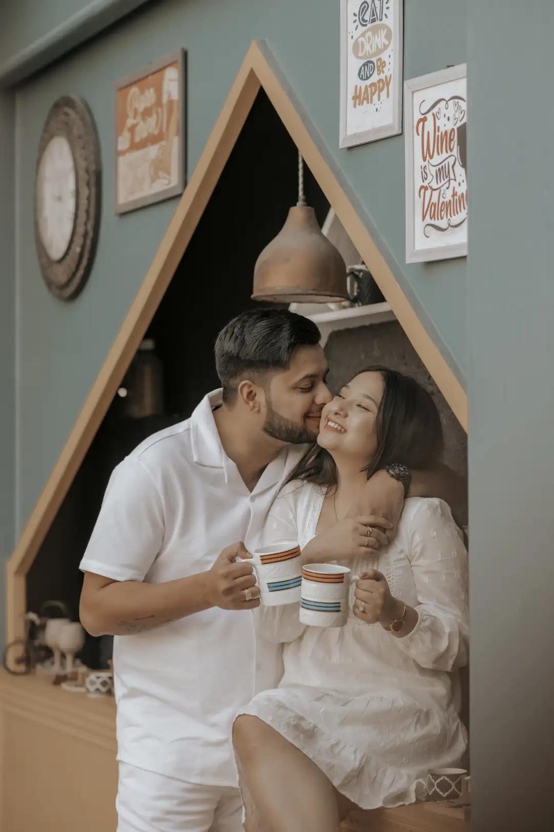 Akshit &amp; Roma photo 15